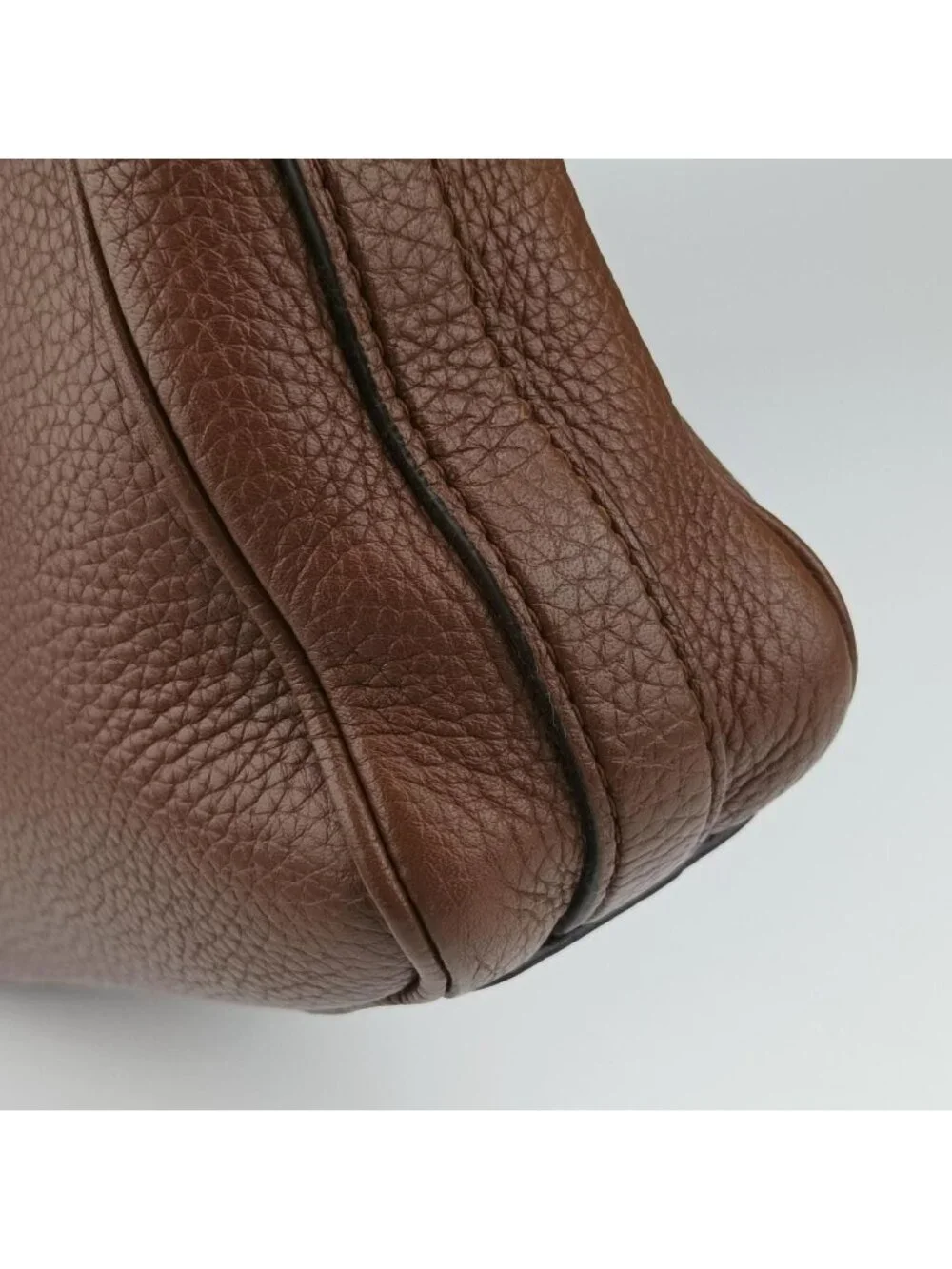 Louis Vuitton Alma Briefcase MM Abanu Taurillon Leather